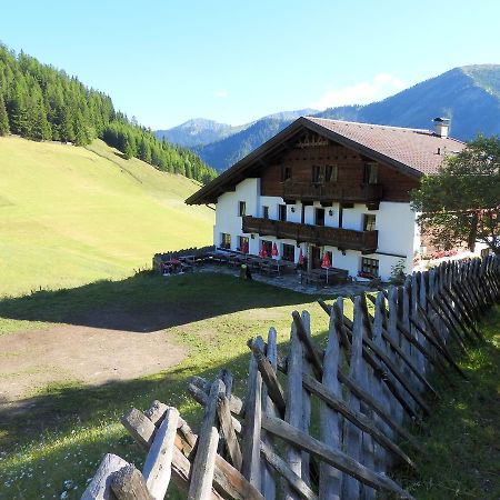Berggasthof Steckholzer Sankt Jodok am Brenner Exterior foto