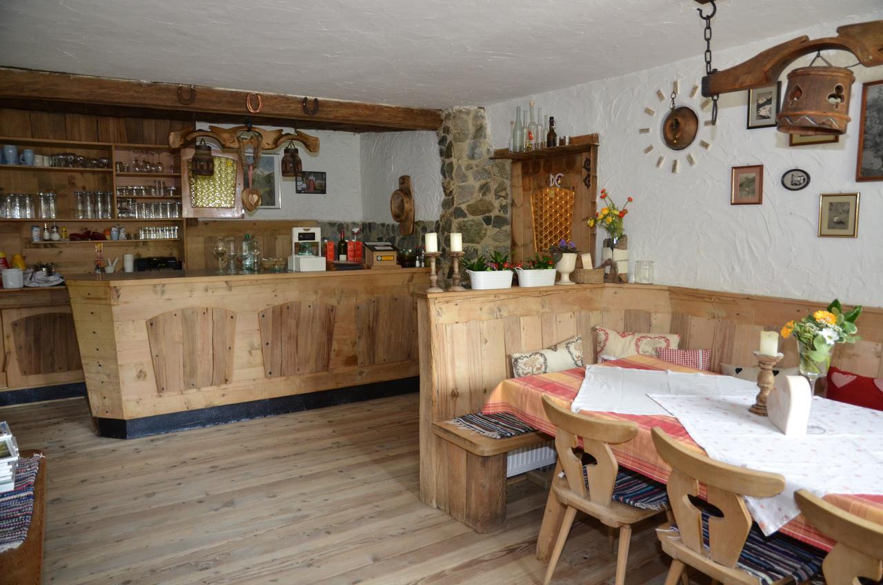 Berggasthof Steckholzer Sankt Jodok am Brenner Exterior foto